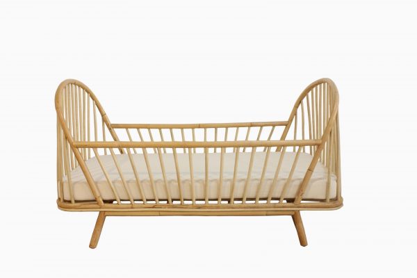 Loly Rattan Baby Bed