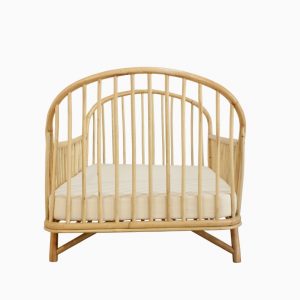 Loly Rattan Cot