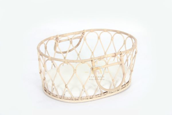 Kate Moses Rattan Baby Bassinet Carriage