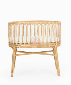 Wonka rattan bassinet