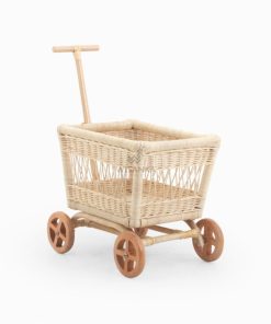 Treno rattan doll pram