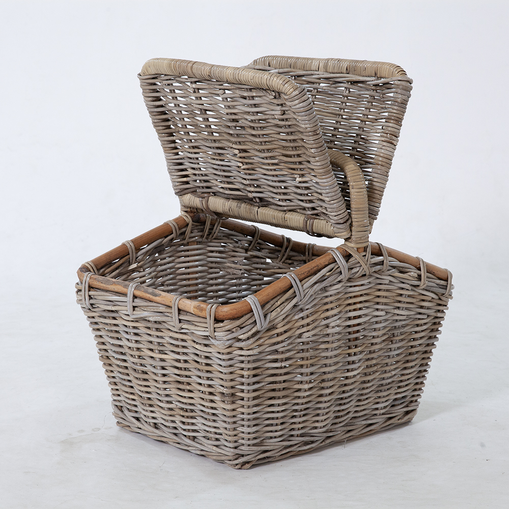 Kava Picnic Basket – Perspective Open Kava Picnic Basket – Perspective Open